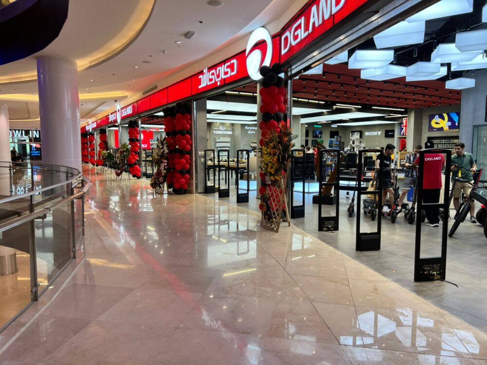 نمونه نصب شده گیت دزدگیر فروشگاهی کینگ گارد در شعب برند ( دی جی لند )